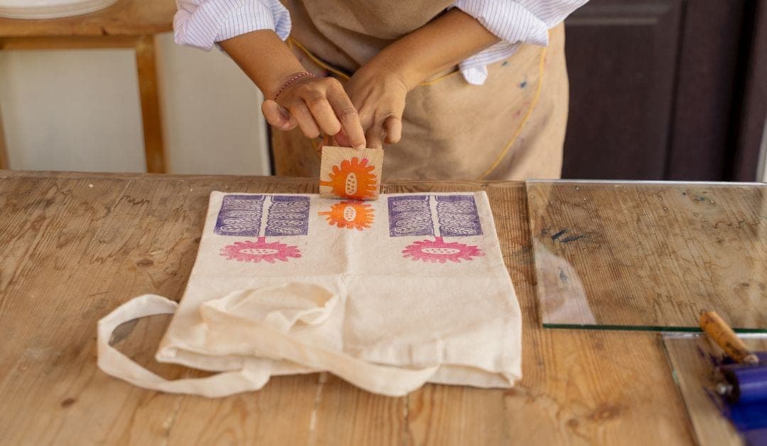 All-Ages Workshop: Linocut Tote Printing with Shanna Hollis